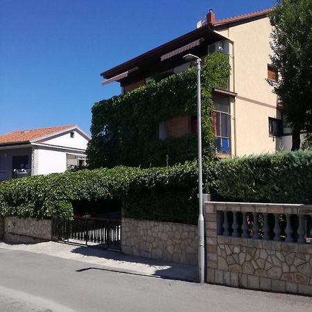 Apartman Lux1 Selce Zewnętrze zdjęcie